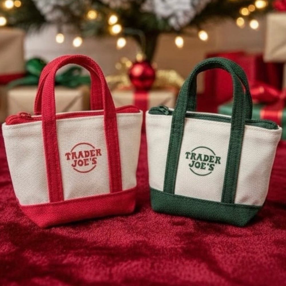Trader Joe's Mini Tote Bag Set - Red and Green
